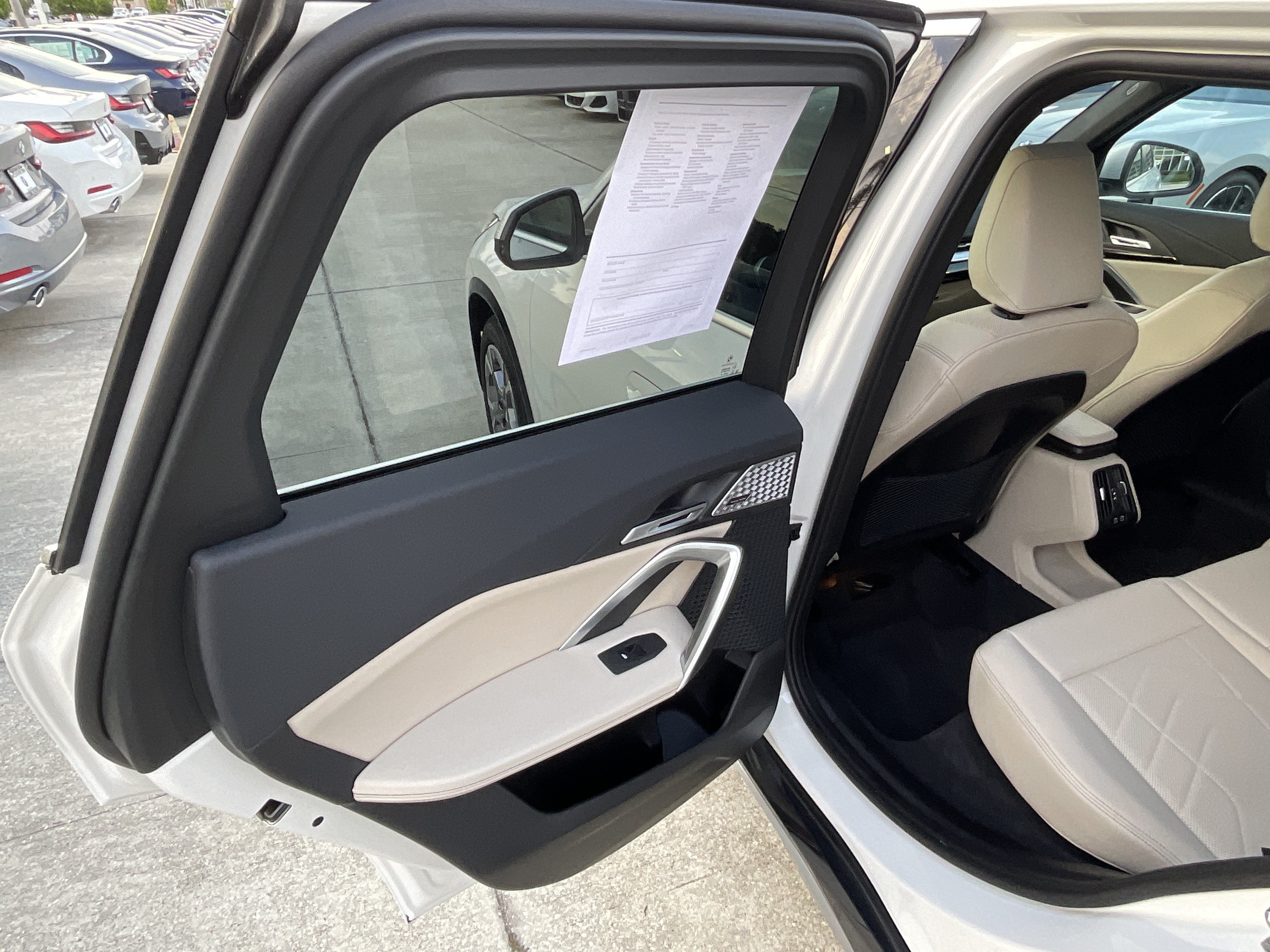Used 2024 BMW X1 xDrive28i w/ Convenience Package AWD/4WD image 21
