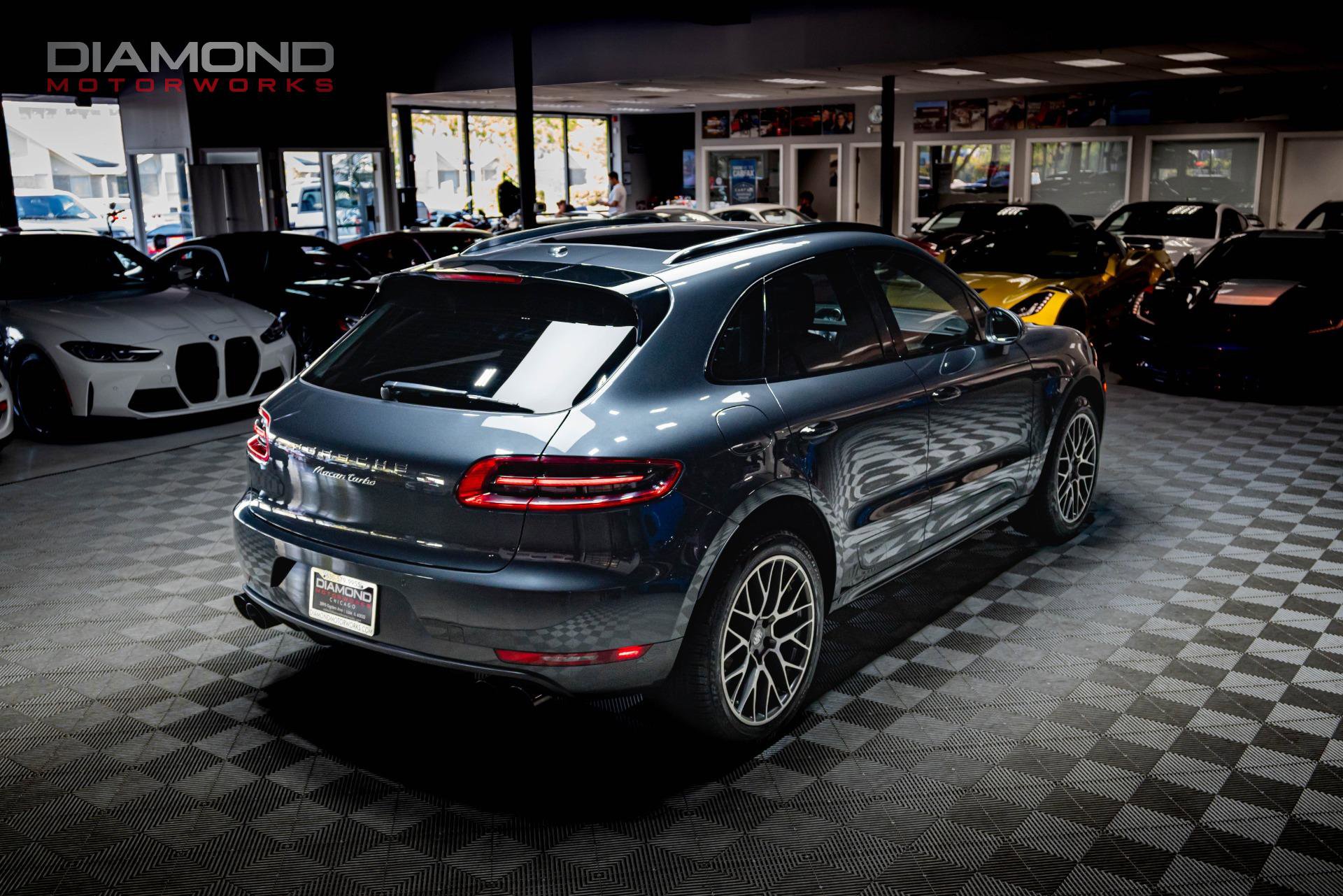 Used 2018 Porsche Macan Turbo image 49