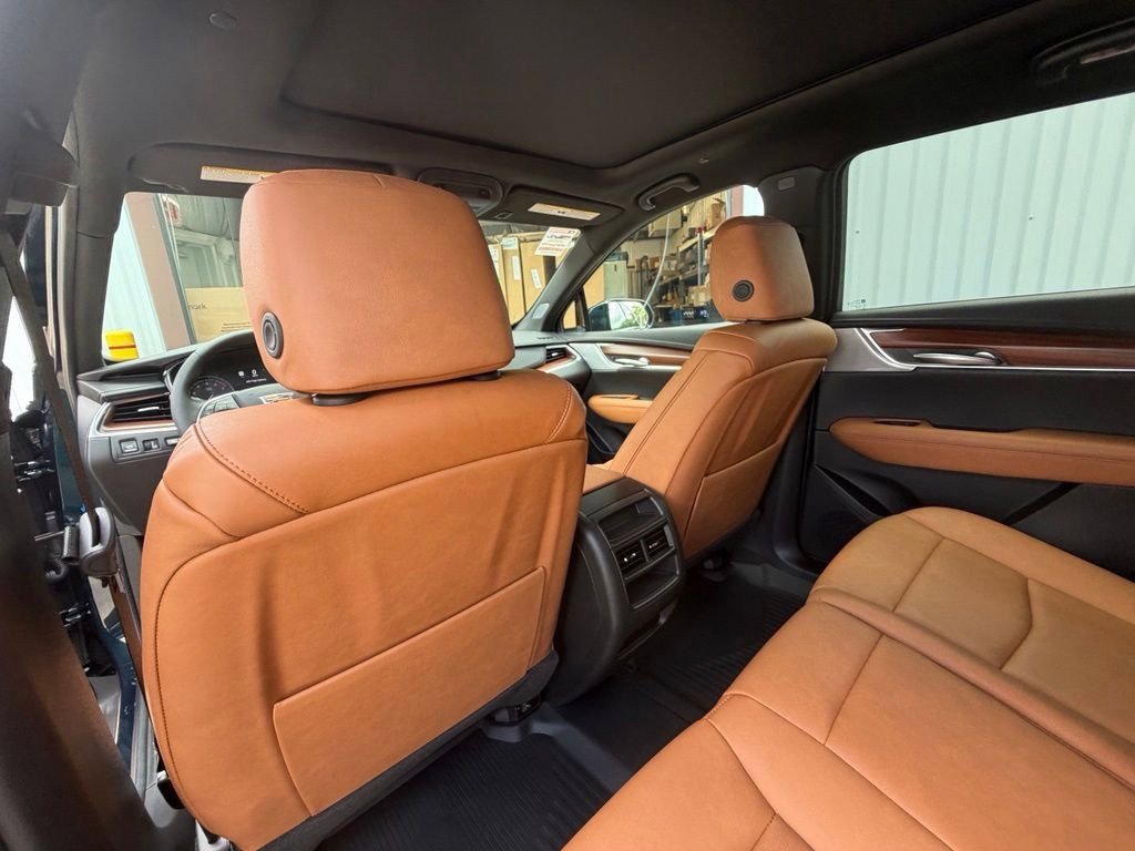 New 2026 Cadillac XT5 Premium Luxury w/ Driver Assist Package FWD image 19