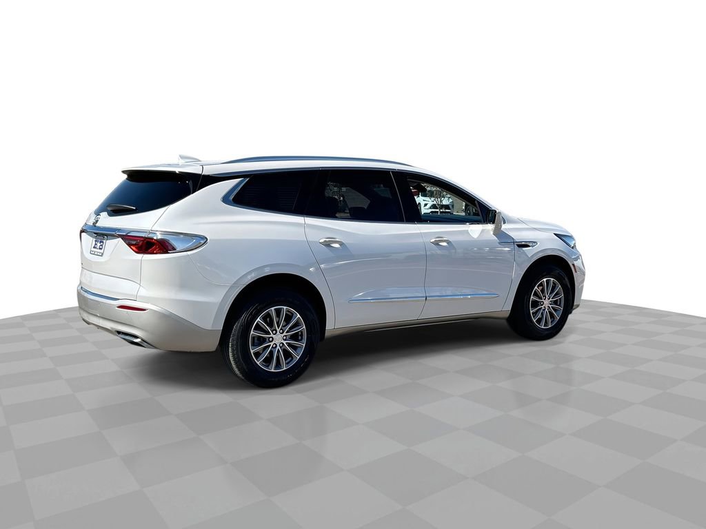 Used 2022 Buick Enclave Essence w/ Trailering Package, 5000 lbs. image 8