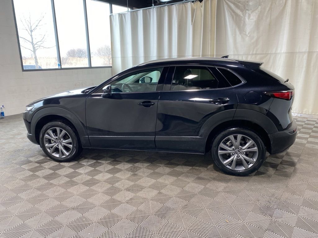 Certified 2025 MAZDA CX-30 AWD 2.5 S w/ Premium Package image 4
