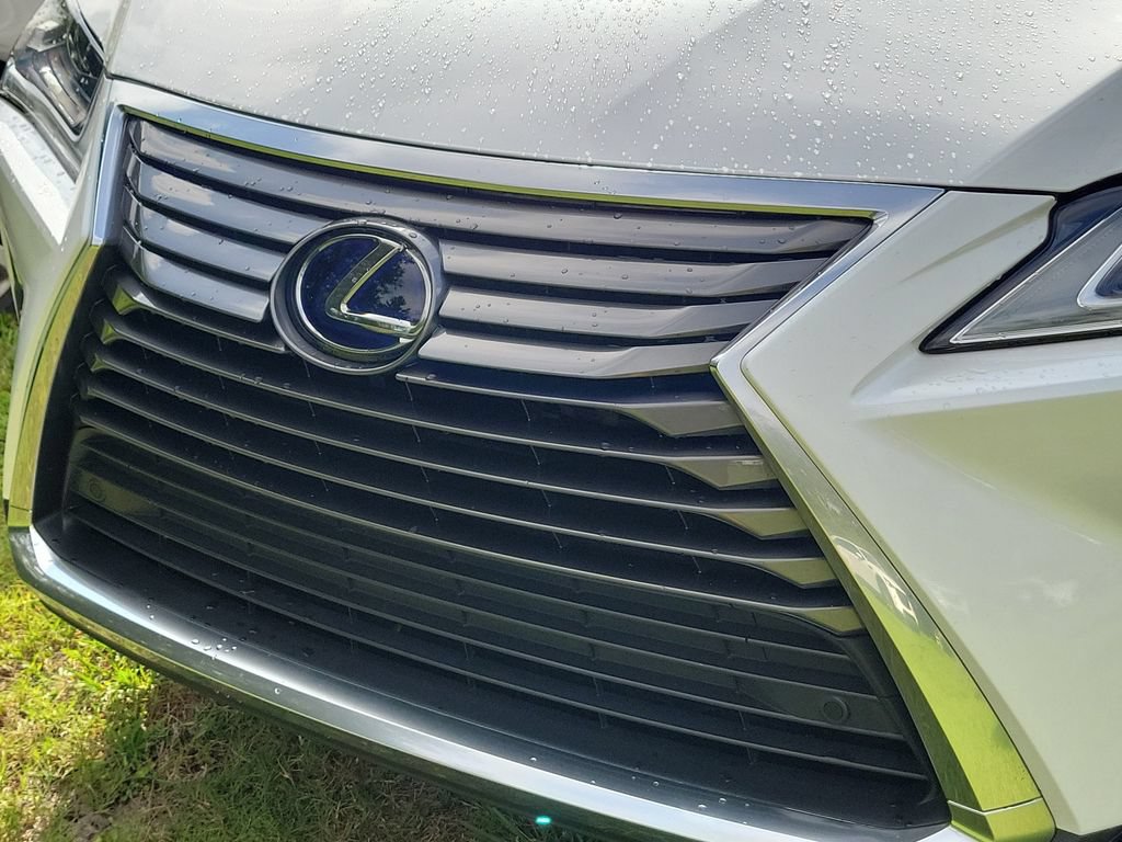 Used 2019 Lexus RX 450hL Premium w/ Premium Package AWD/4WD image 3