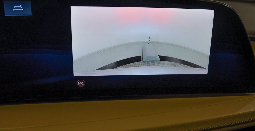 Used 2024 Cadillac XT4 Premium Luxury image 21