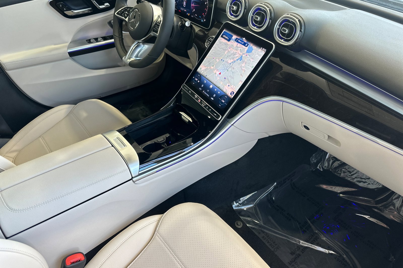 New 2025 Mercedes-Benz C 300 Sedan image 15