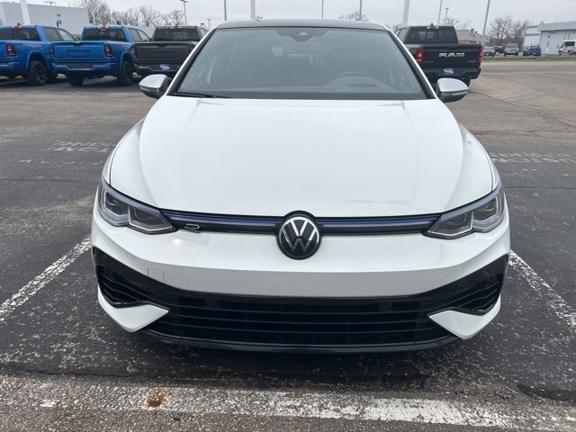 Used 2024 Volkswagen Golf R image 2