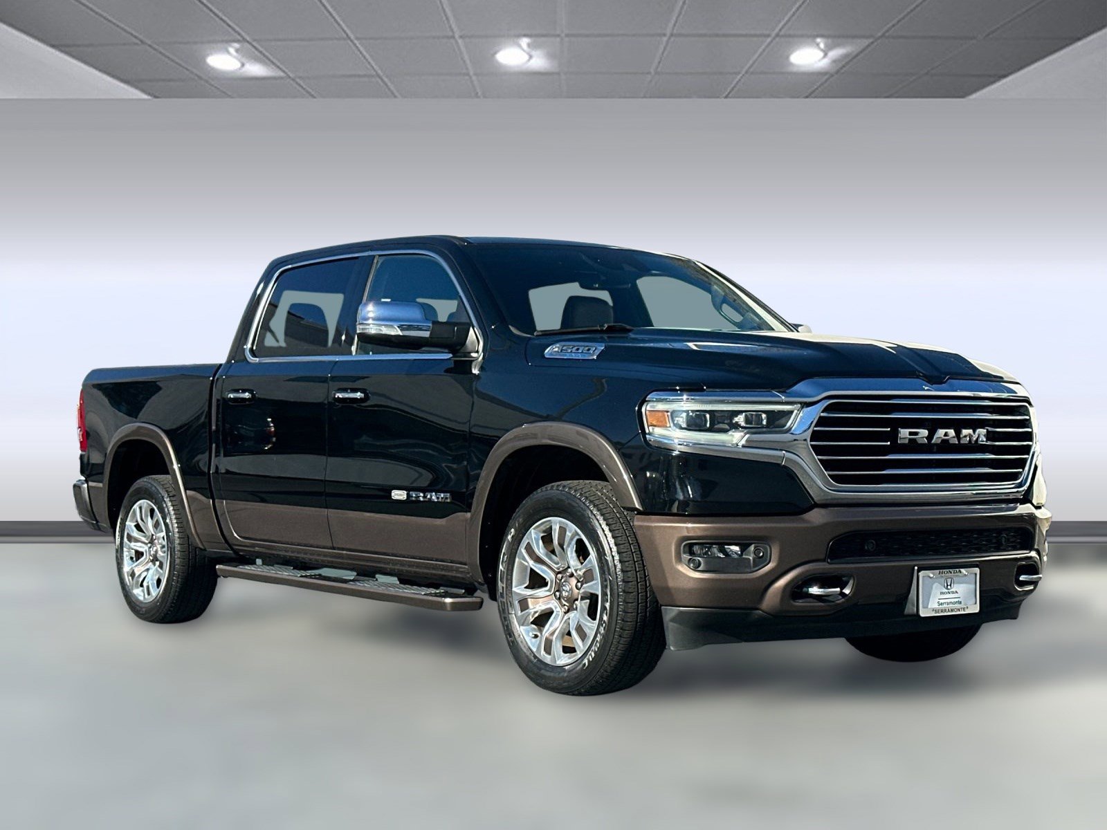 Used 2021 RAM 1500 Limited image 6