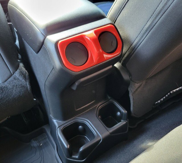 Used 2023 Jeep Wrangler Sport image 26