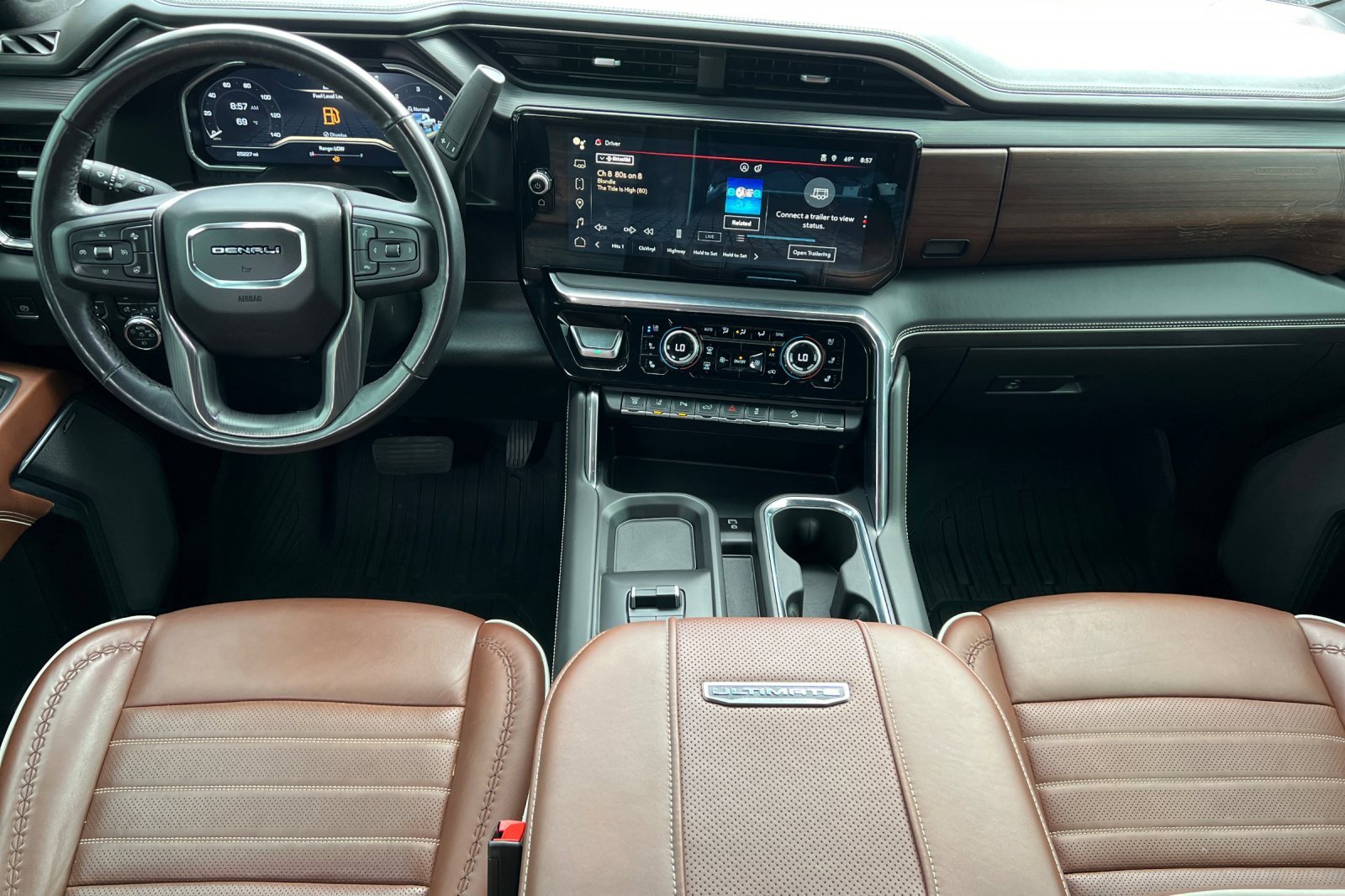 Used 2024 GMC Sierra 3500 Denali Ultimate image 10