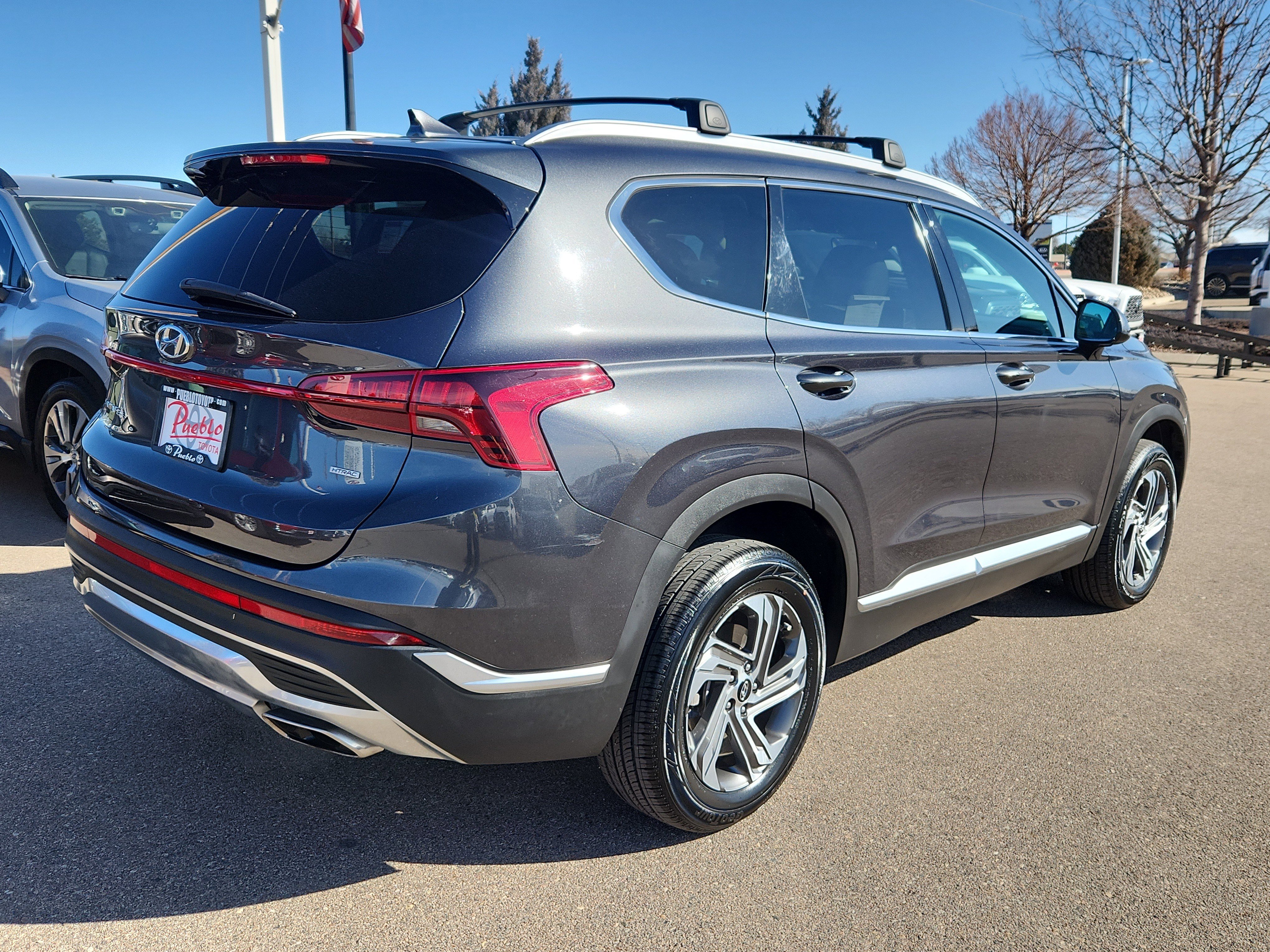 Used 2022 Hyundai Santa Fe SEL image 3