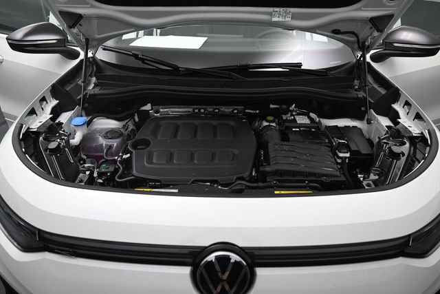 New 2026 Volkswagen Tiguan SE R-Line AWD/4WD image 15
