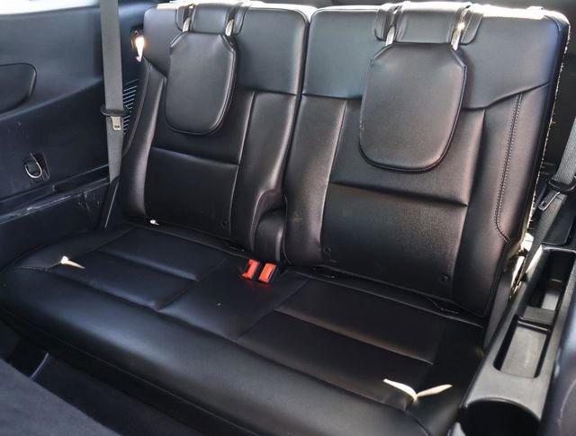 Used 2020 Ford Explorer XLT w/ Equipment Group 202A RWD image 23