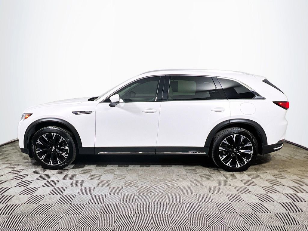 Used 2024 MAZDA CX-90 Plug-In Hybrid w/ Premium Plus AWD/4WD image 4