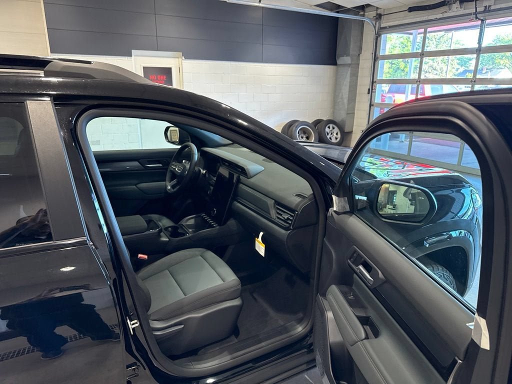 New 2026 GMC Terrain AT4 AWD/4WD image 12
