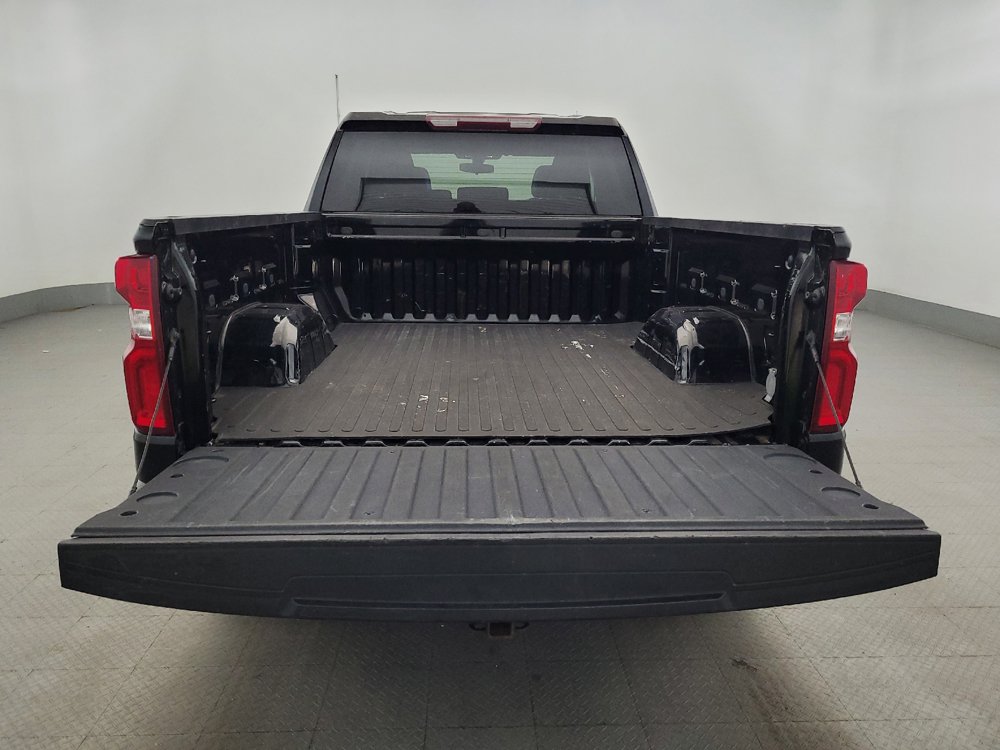 Used 2020 Chevrolet Silverado 1500 Custom w/ Custom Value Package AWD/4WD image 29