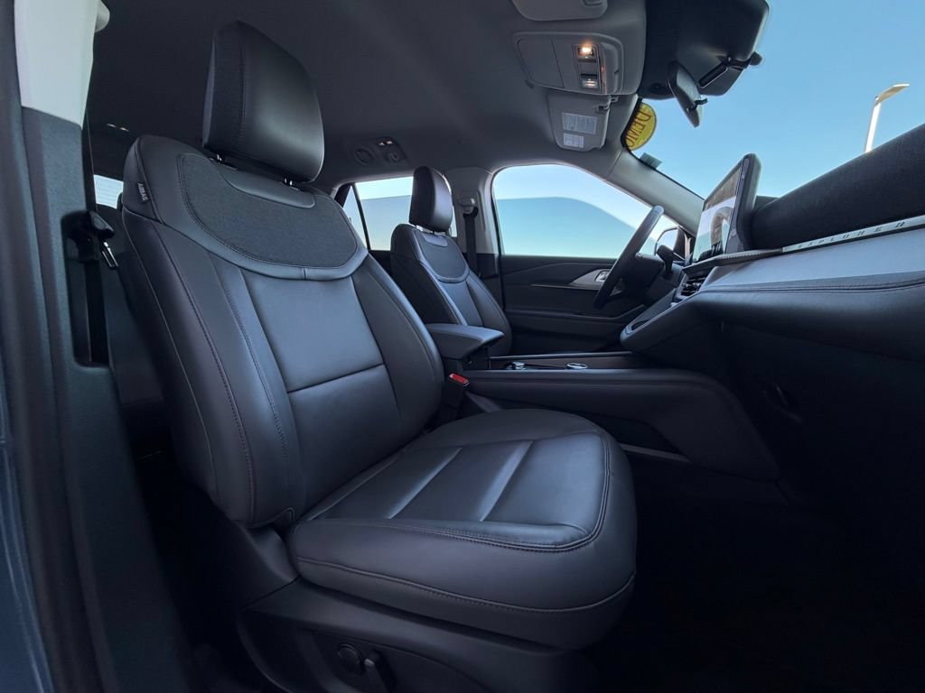 New 2026 Ford Explorer Active w/ Active Comfort Package RWD image 25