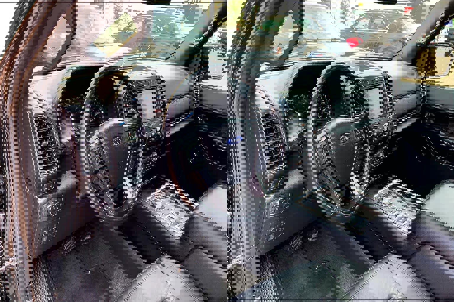 Used 2018 Ford Expedition Max Limited w/ Equipment Group 302A AWD/4WD image 18