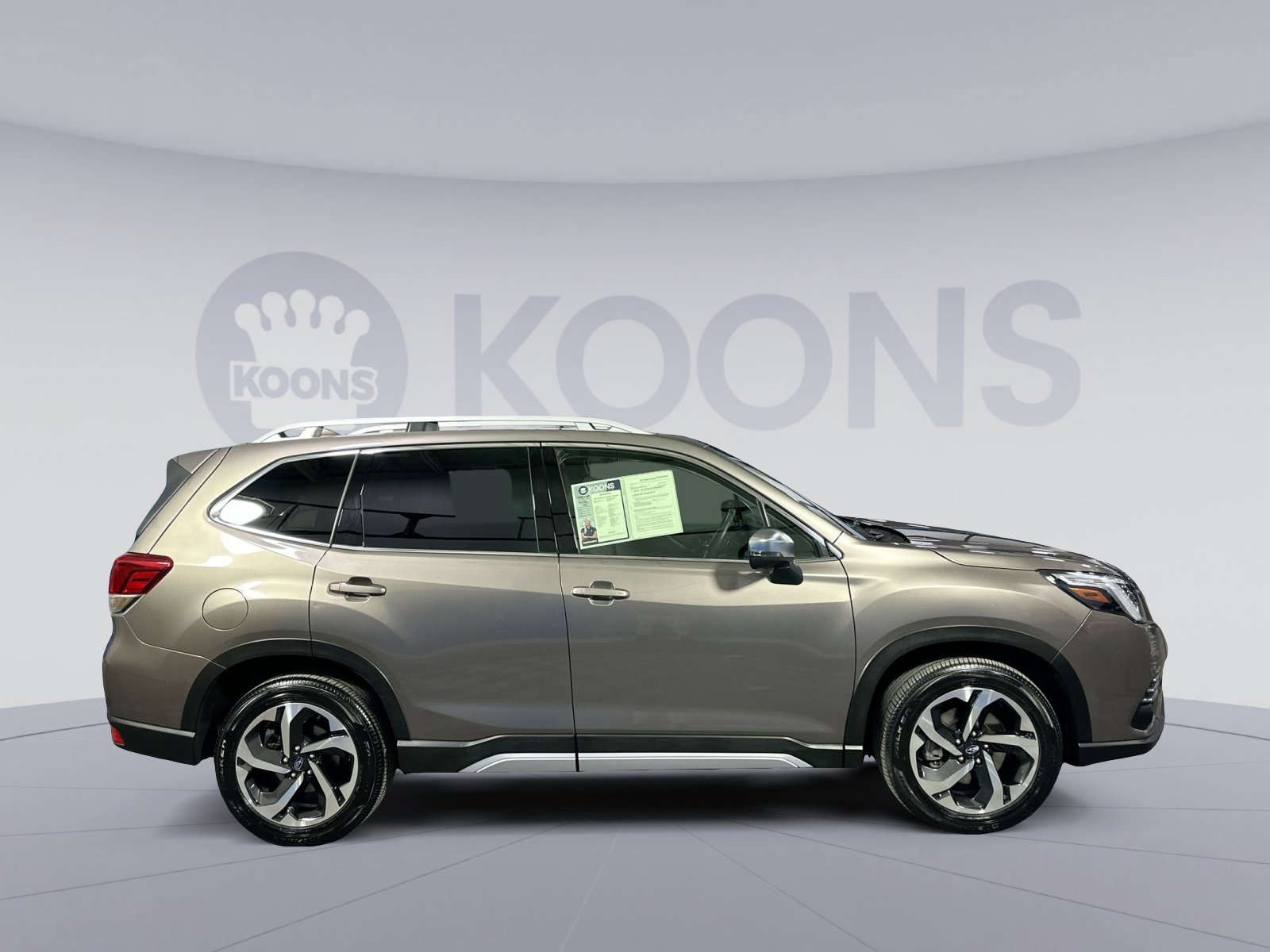 Used 2023 Subaru Forester Touring image 8