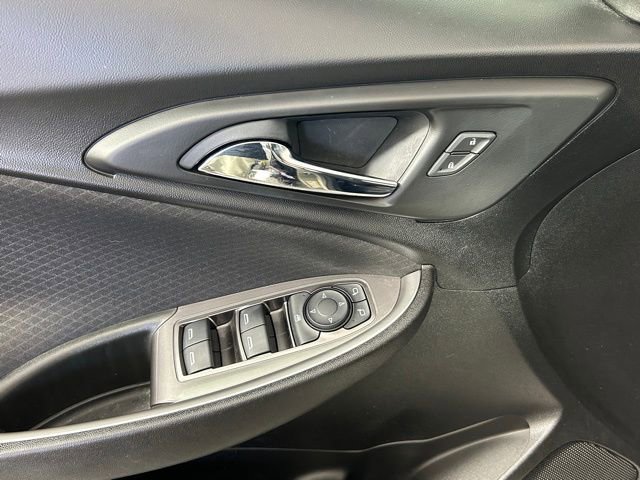 Used 2022 Chevrolet Malibu LS w/ Driver Confidence Package II FWD image 15