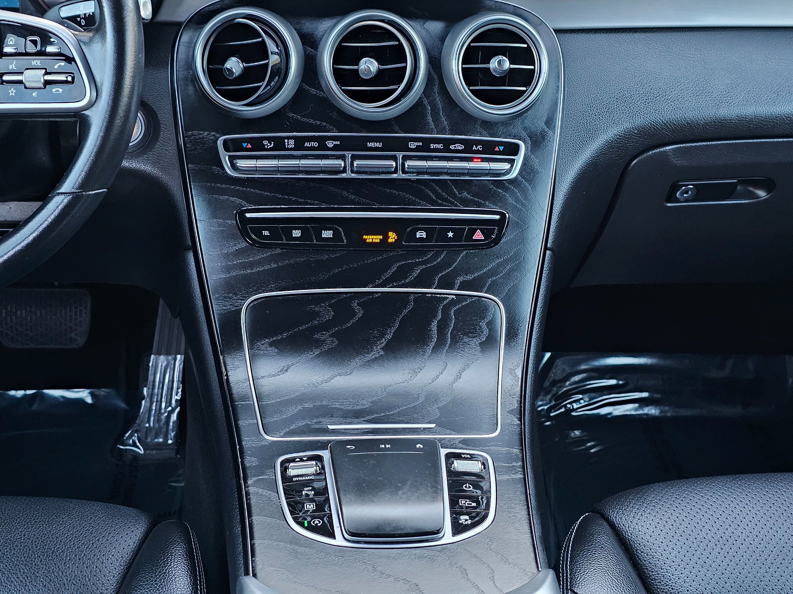 Used 2022 Mercedes-Benz GLC 300 image 19