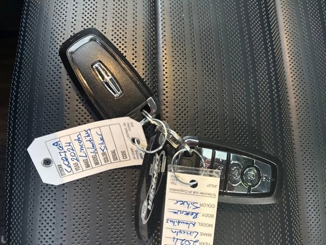 Certified 2024 Lincoln Nautilus Reserve w/ Equipment Group 202A image 34