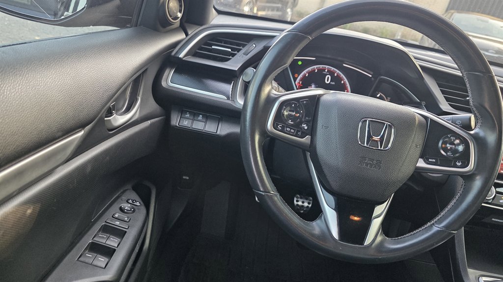 Used 2020 Honda Civic Sport image 18