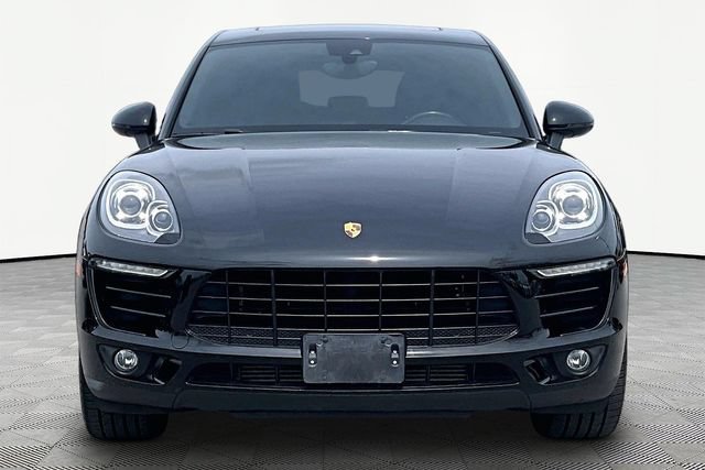 Used 2018 Porsche Macan AWD/4WD image 3