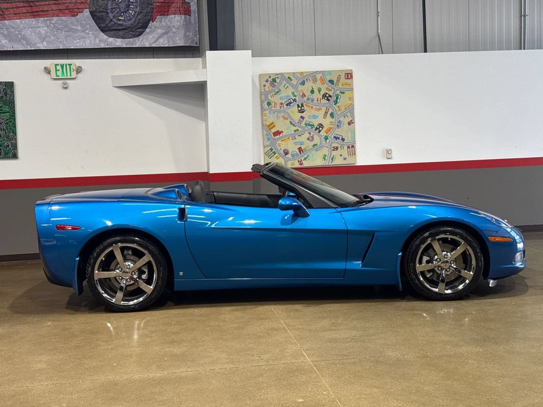 Used 2009 Chevrolet Corvette Convertible RWD image 4
