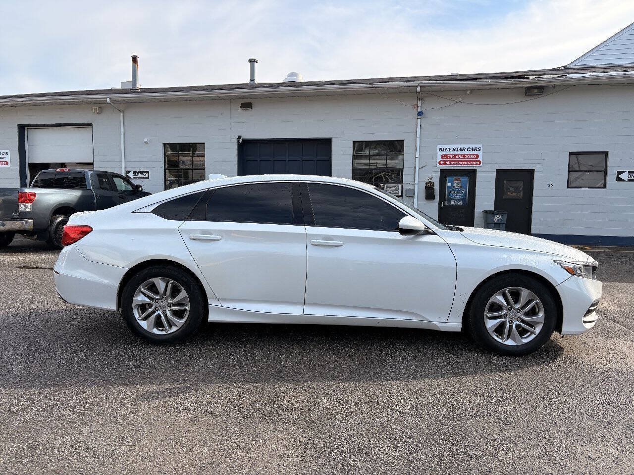 Used 2019 Honda Accord LX image 6