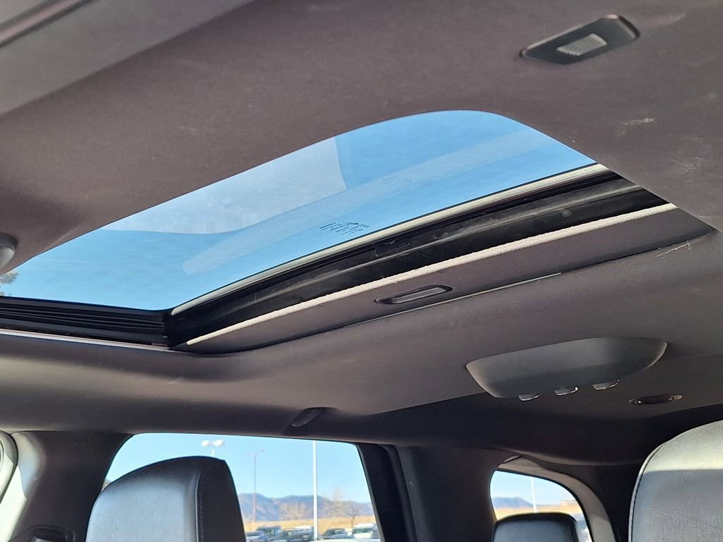 Used 2023 Dodge Durango GT image 28