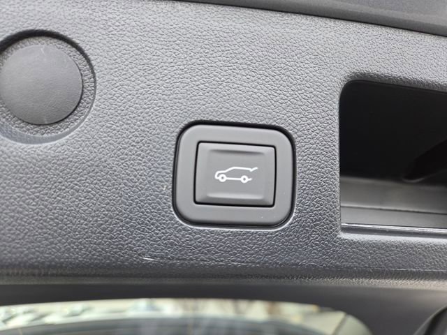 New 2026 Chevrolet Equinox LT w/ Convenience Package II image 17