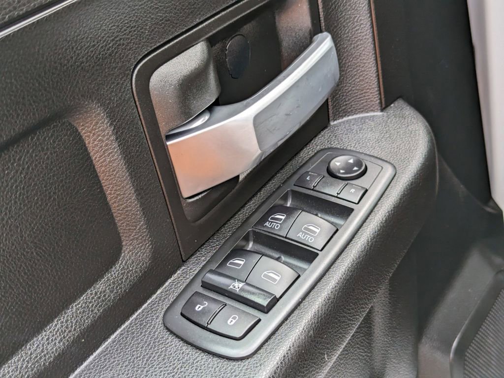 Used 2019 RAM 4500 Tradesman image 10