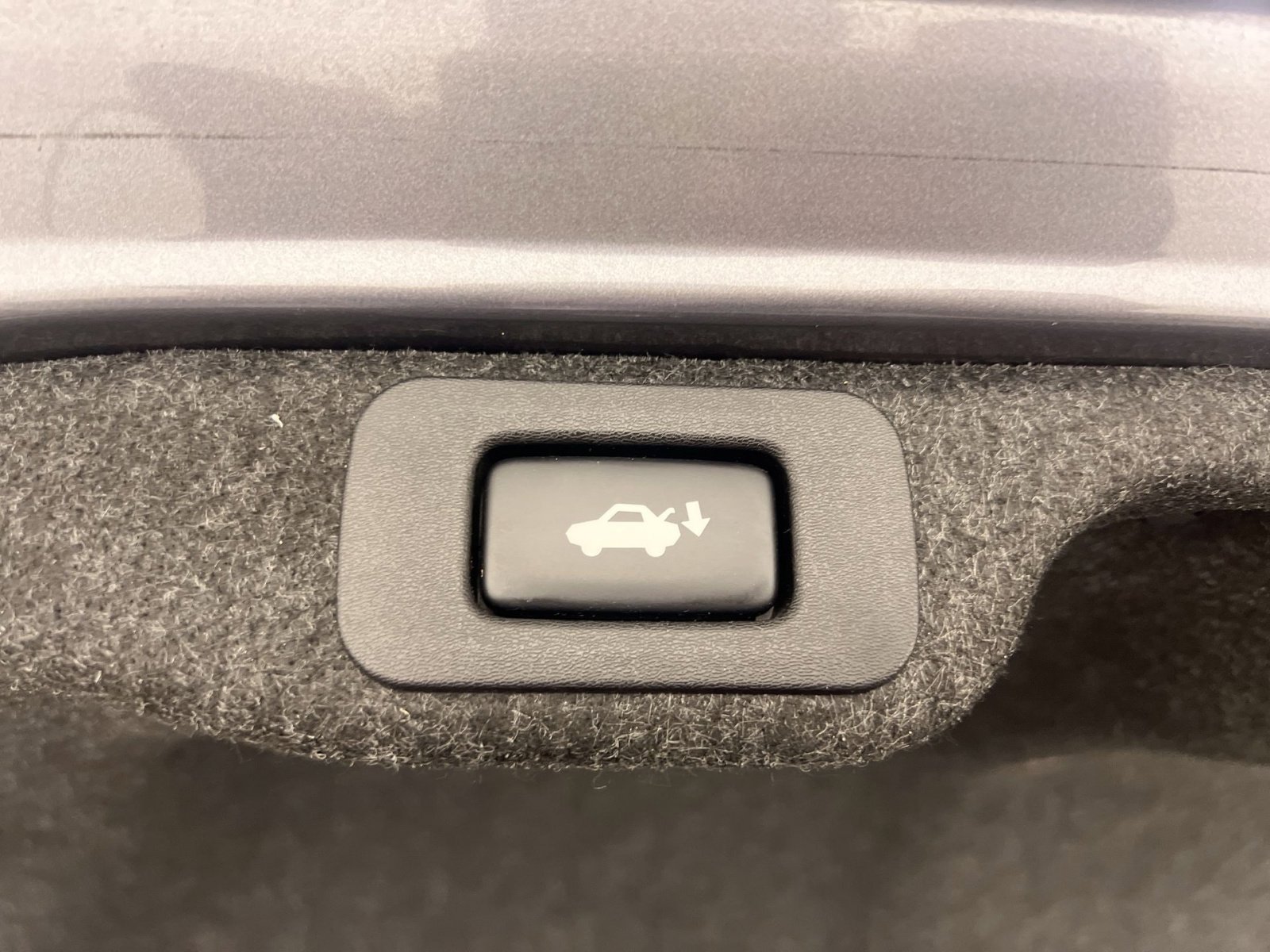 Used 2016 Lexus ES 350 w/ Luxury Package w/Wood Trim image 27