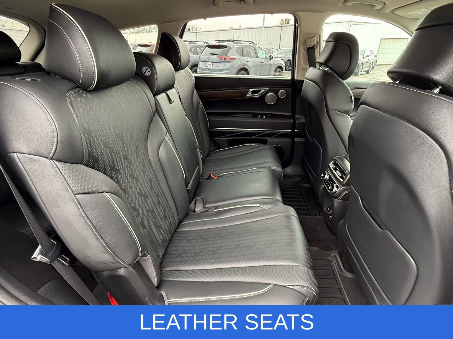 Used 2024 Genesis GV80 3.5T w/ Advanced Package image 21