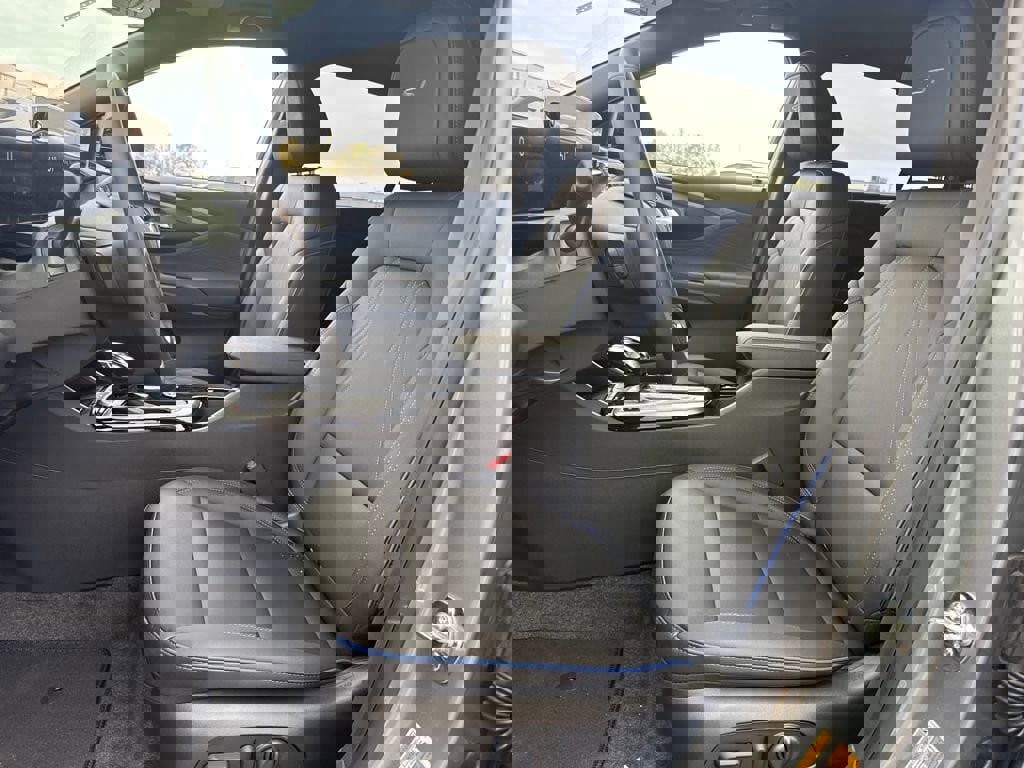 New 2026 Buick Envista Sport Touring image 13