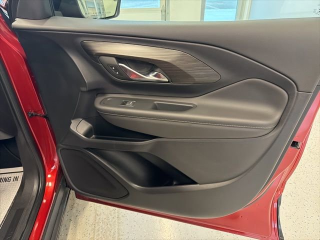 Used 2023 GMC Terrain SLE w/ Driver Convenience Package image 42