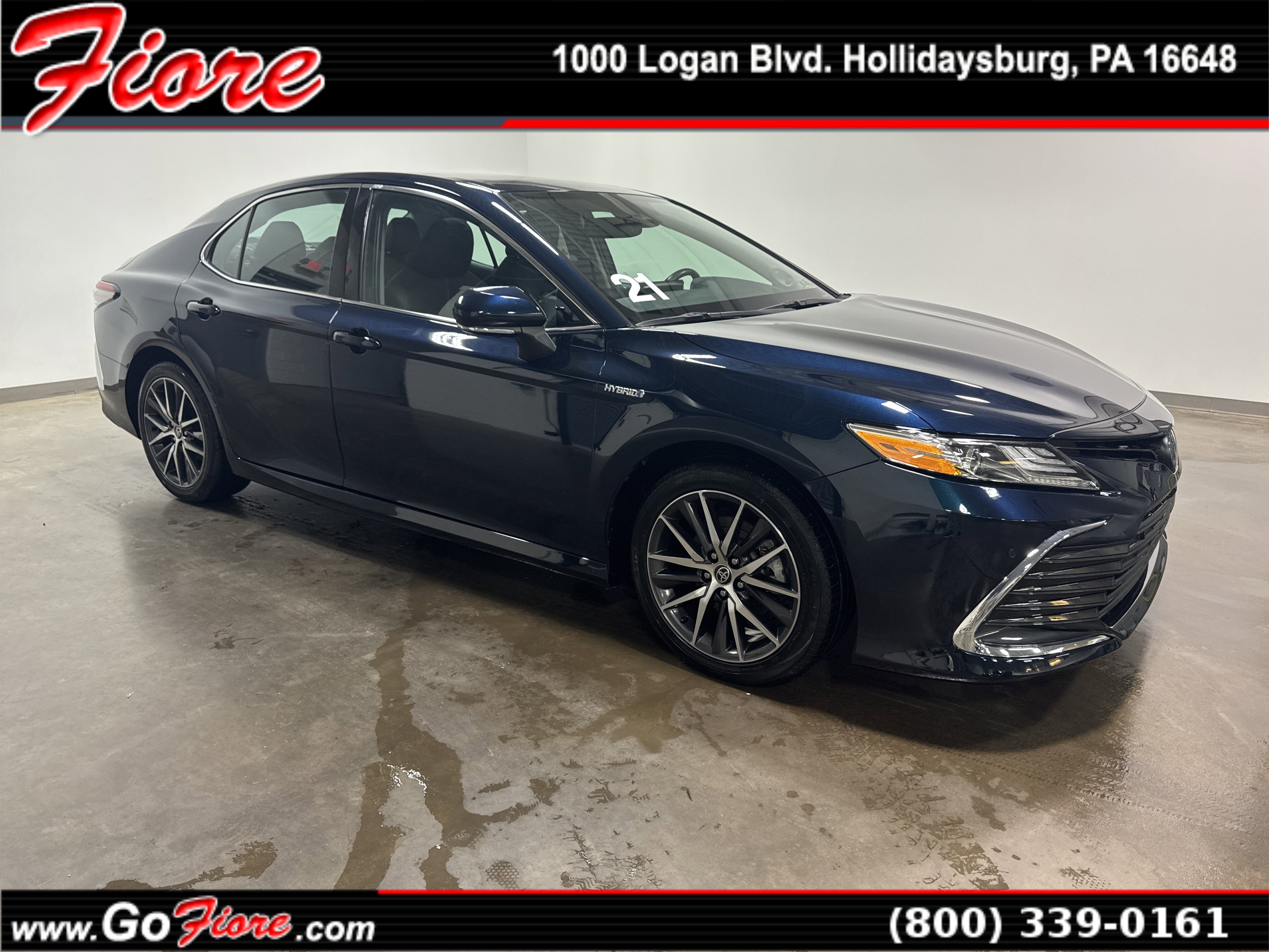 Used 2021 Toyota Camry XLE w/ Navigation Upgrade Package FWD image 1