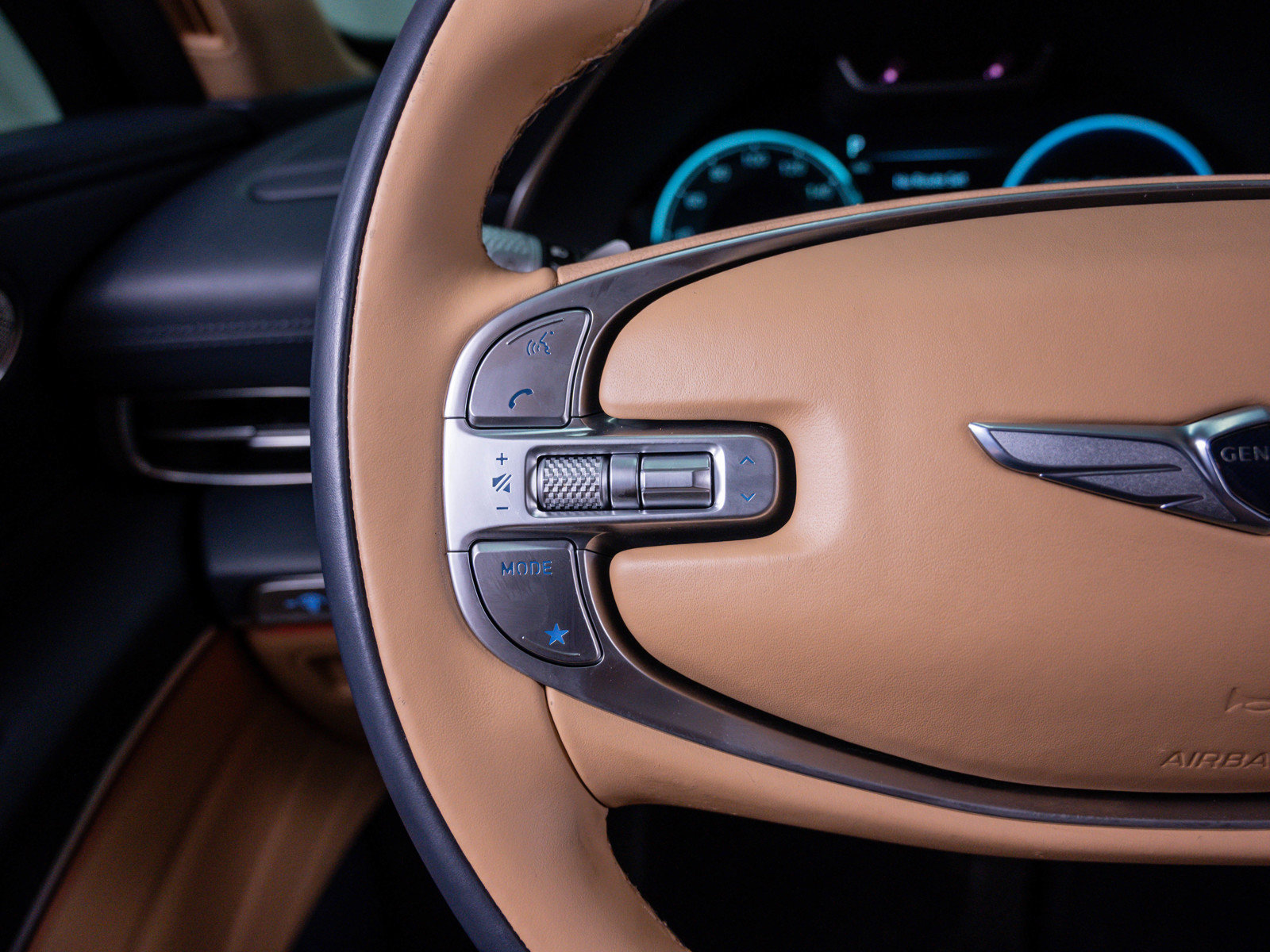 Used 2024 Genesis GV80 3.5T w/ Prestige Matte Package image 22