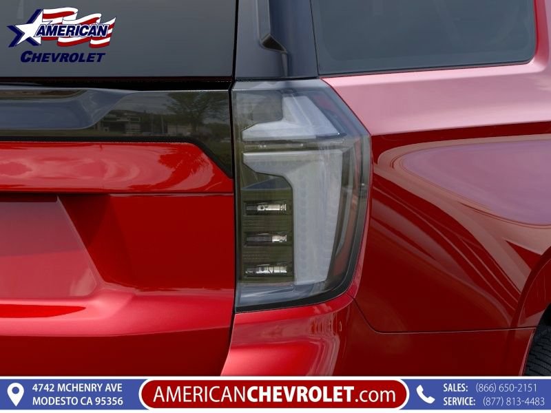 New 2026 Chevrolet Suburban Premier AWD/4WD image 11