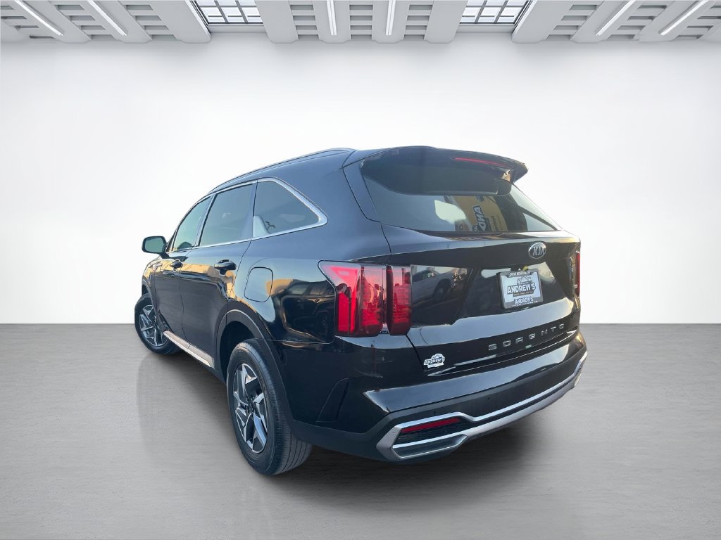 Used 2021 Kia Sorento S FWD image 4