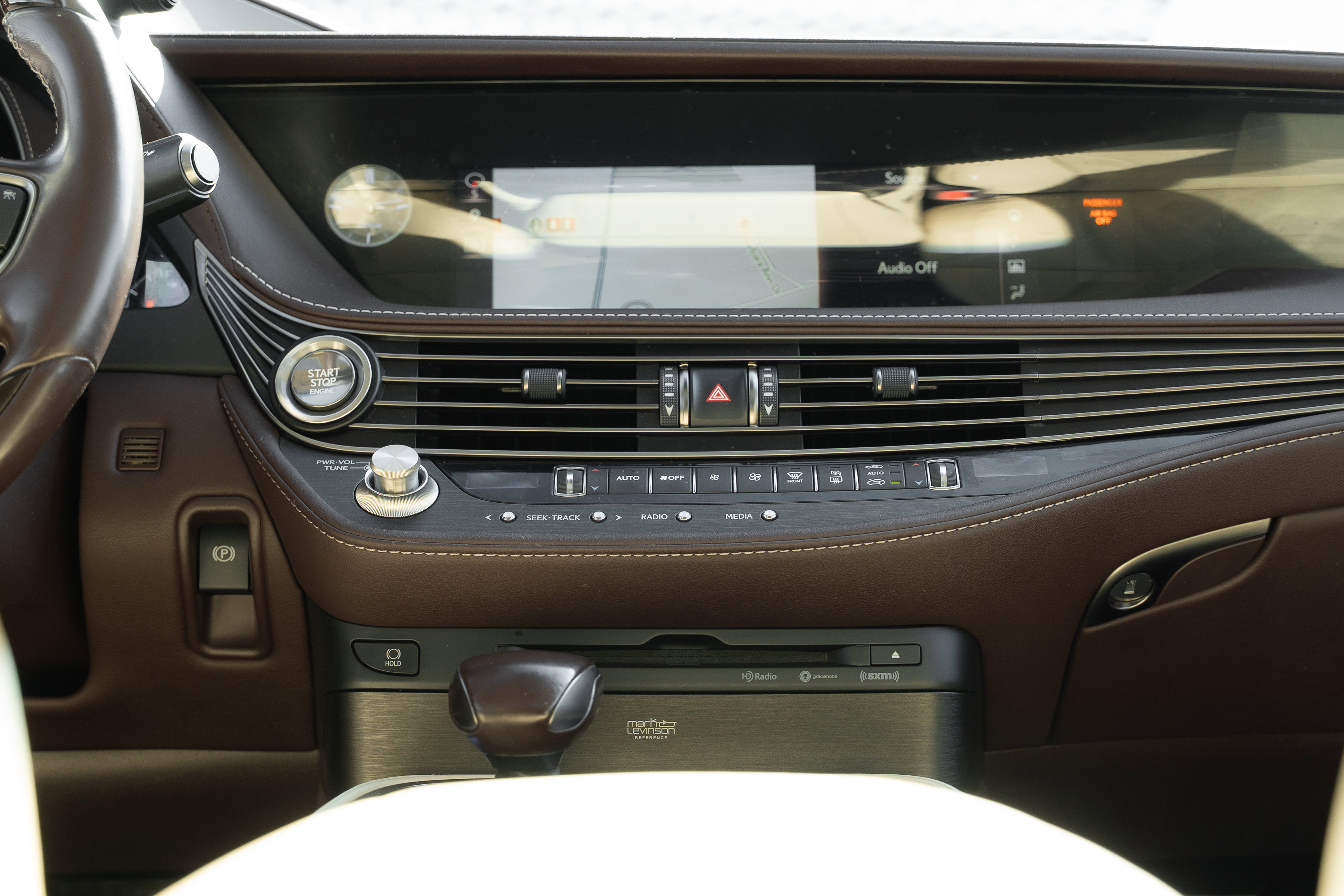 Used 2018 Lexus LS 500 AWD w/ Interior Upgrade Package image 17