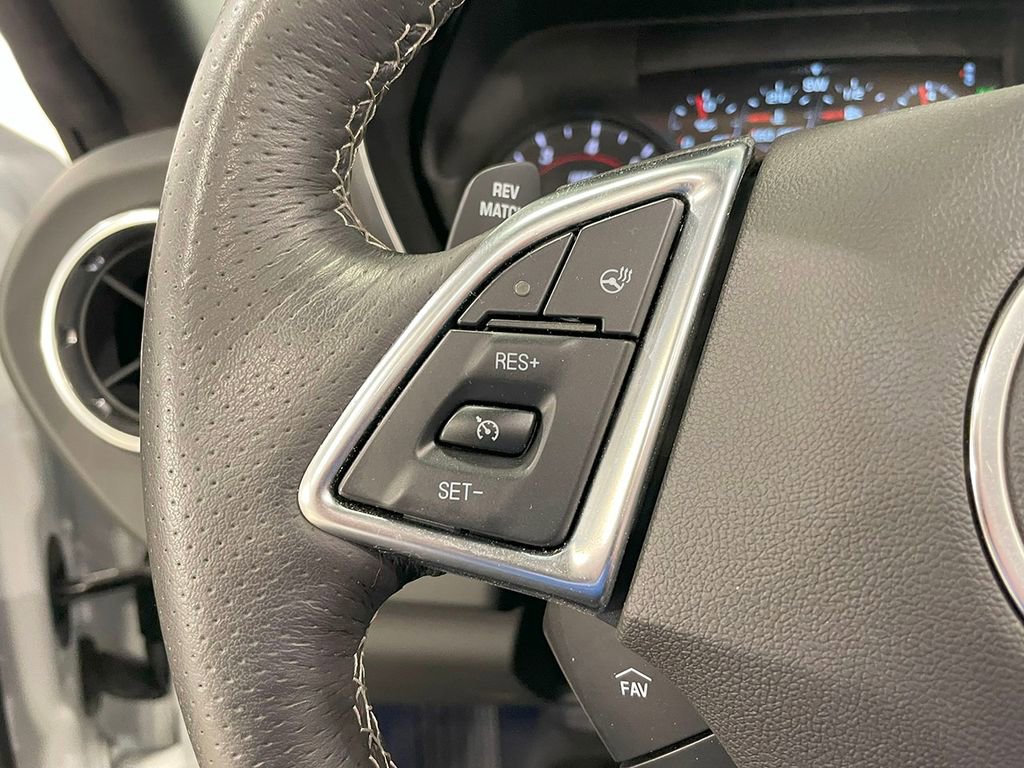 Used 2018 Chevrolet Camaro SS RWD image 76