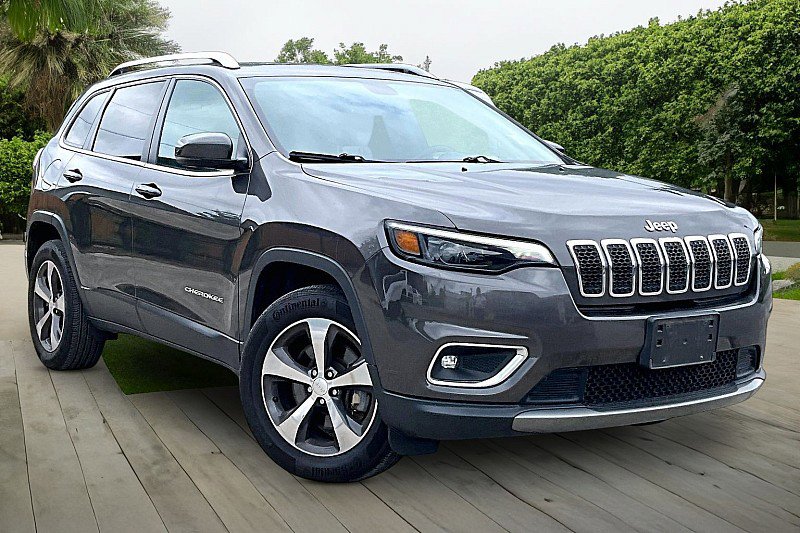 Used 2019 Jeep Cherokee Limited AWD/4WD image 9