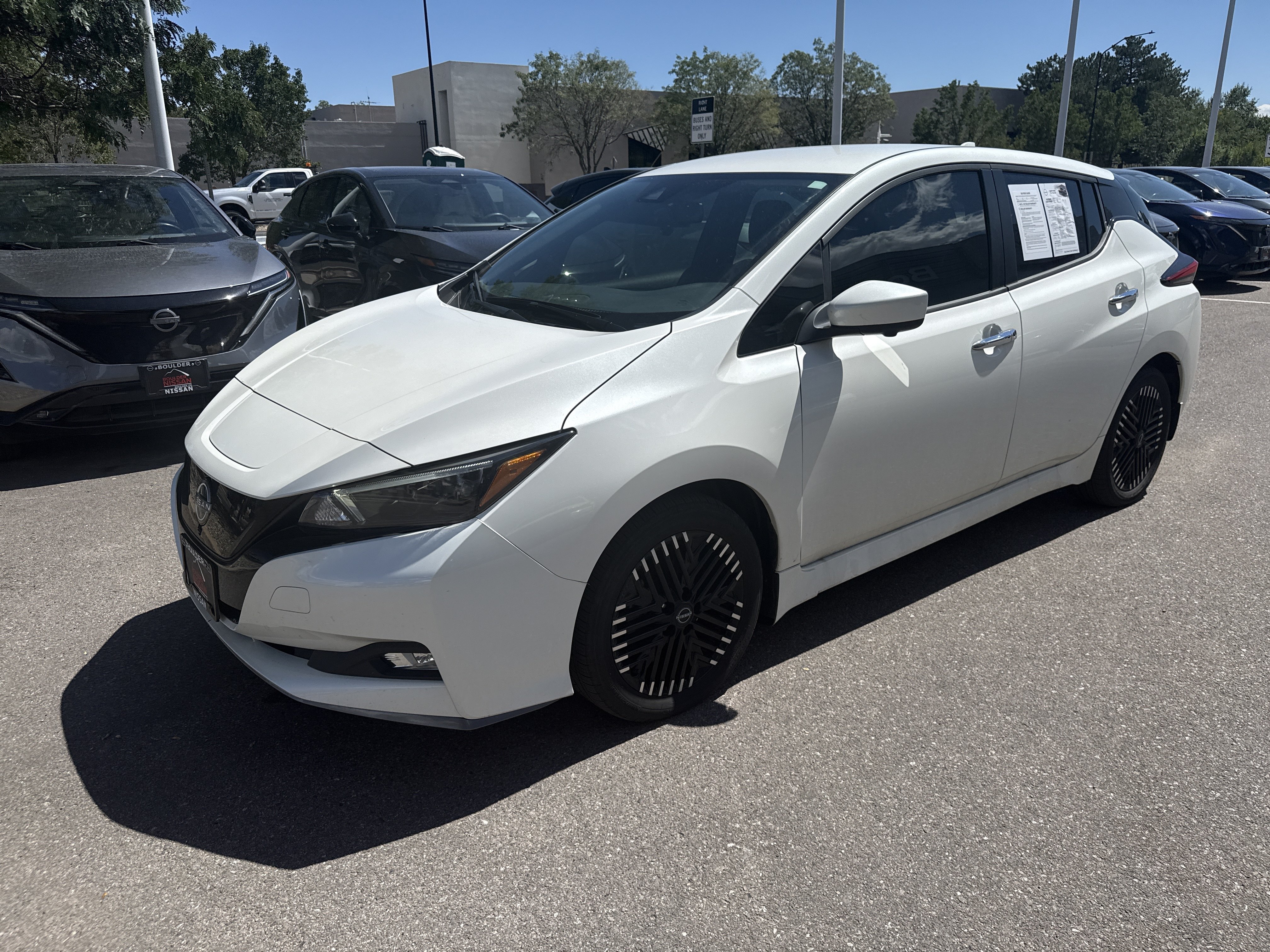 Certified 2025 Nissan Leaf SV Plus FWD image 3