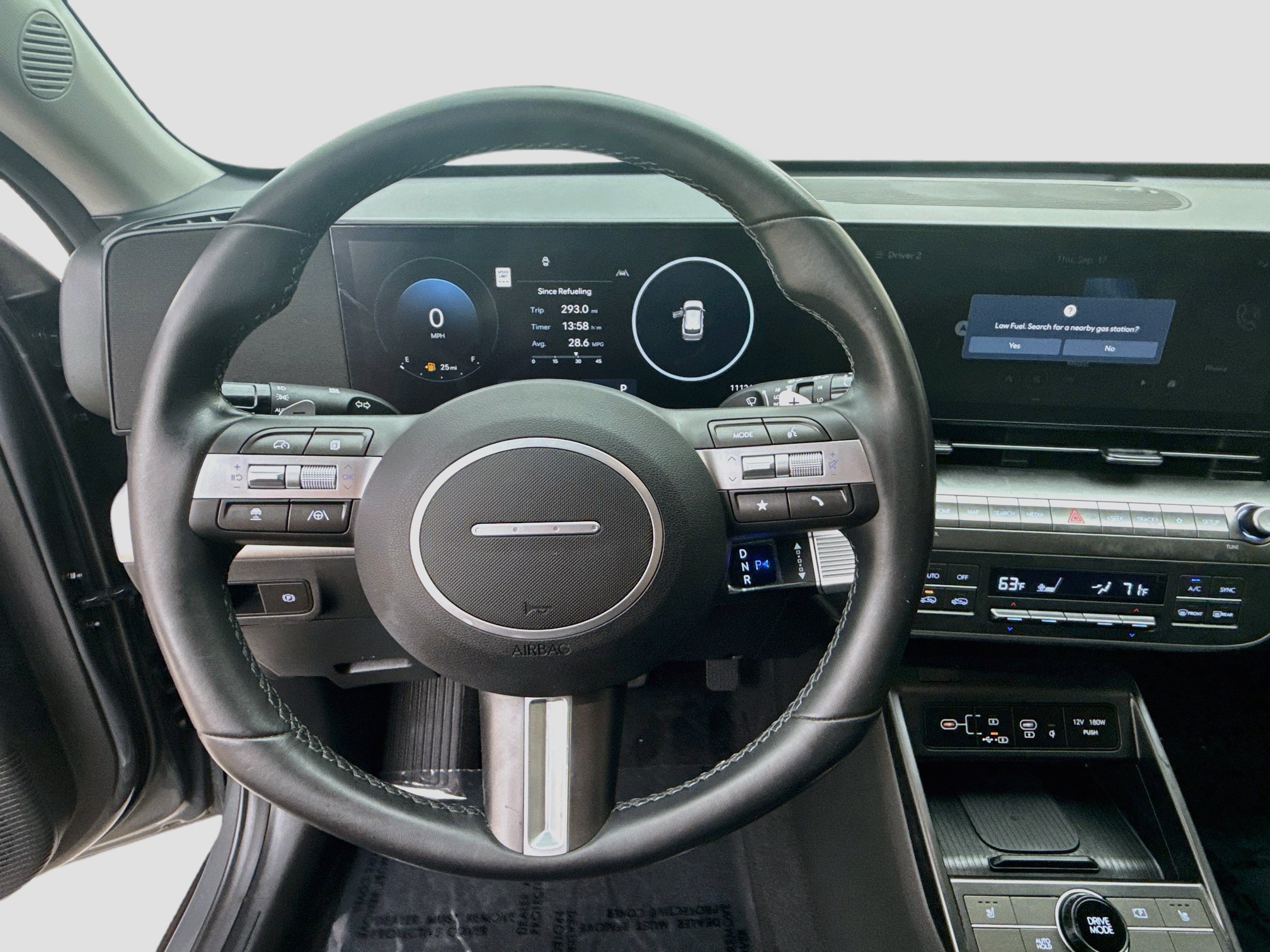 Used 2025 Hyundai Kona SEL FWD image 8