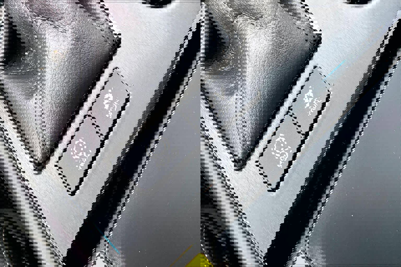 Used 2024 Lexus ES 300h w/ Premium Package image 35