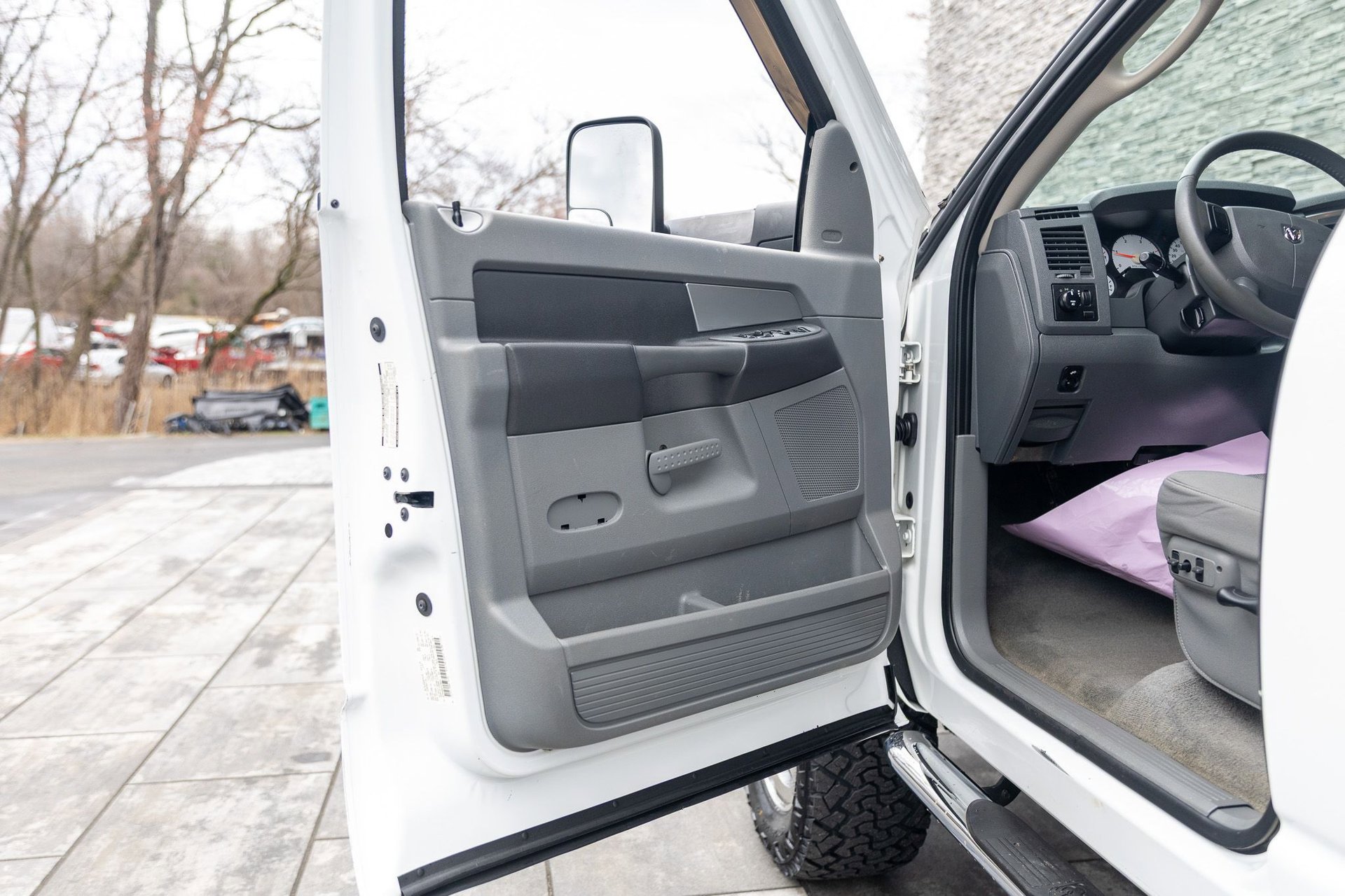 Used 2007 Dodge Ram 3500 Truck SLT image 22