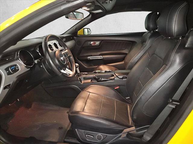 Used 2016 Ford Mustang Premium RWD image 13