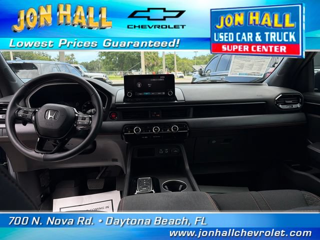 Used 2025 Honda Pilot Sport image 24