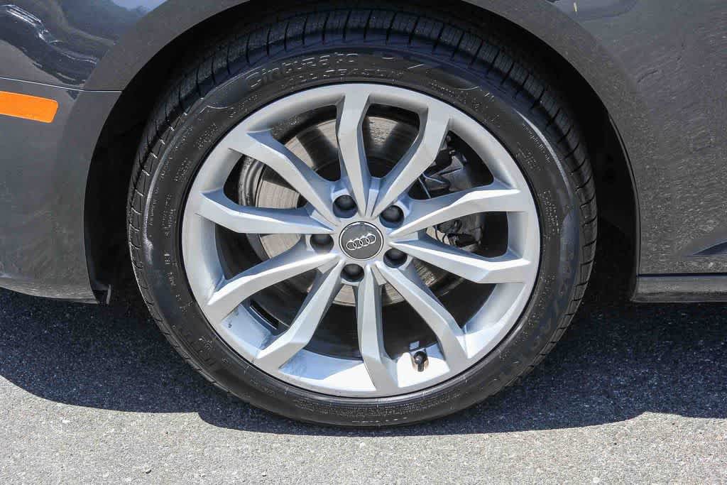 Used 2019 Audi A4 2.0T Premium w/ Convenience Package FWD image 9