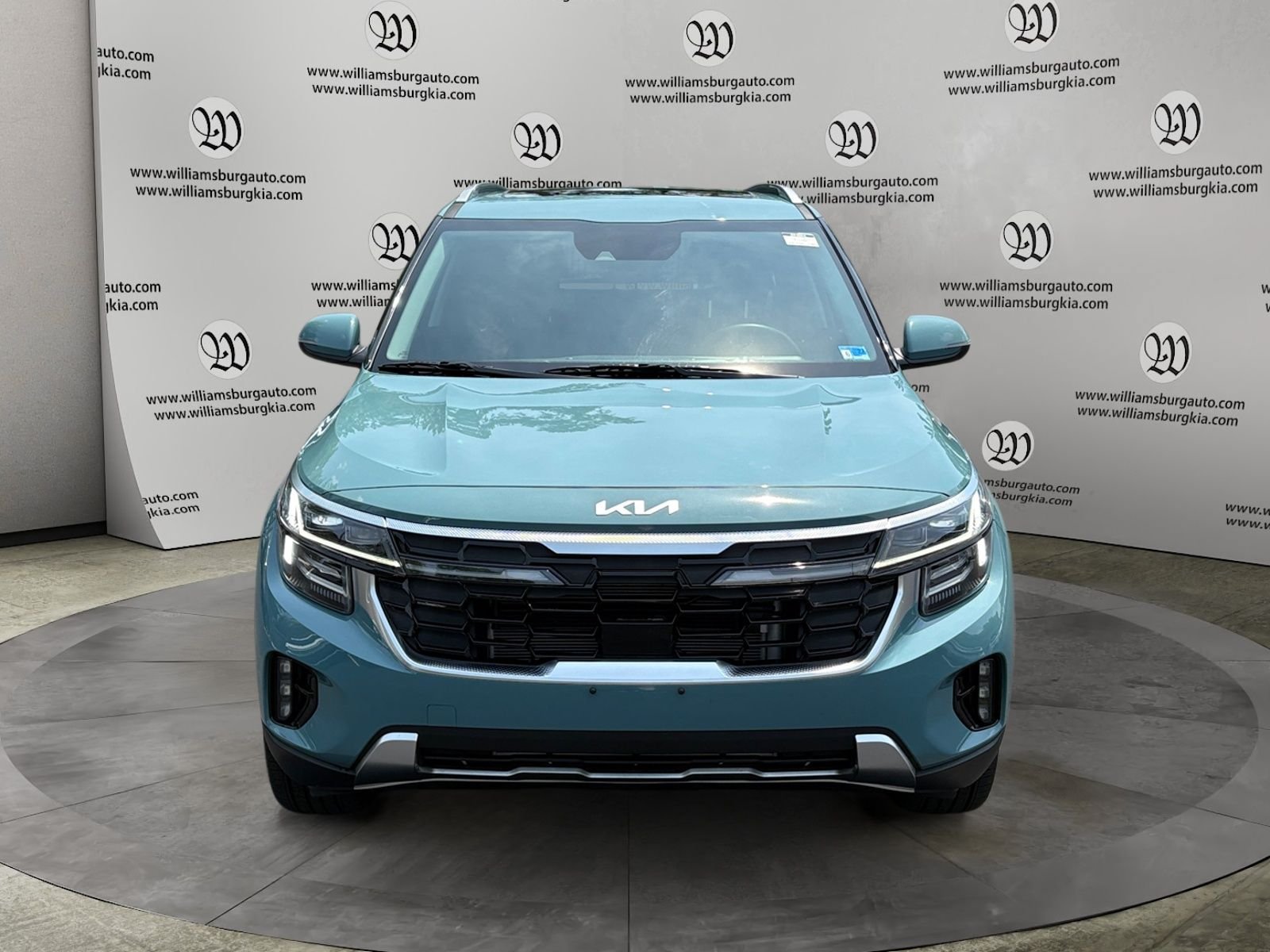 Used 2024 Kia Seltos SX w/ SX Sunroof Package AWD/4WD image 8